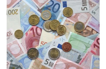 Maximale vrijwilligersvergoeding 2026 is 2.200 Euro per jaar - Steunpunt Vrijwilligers Roerdalen